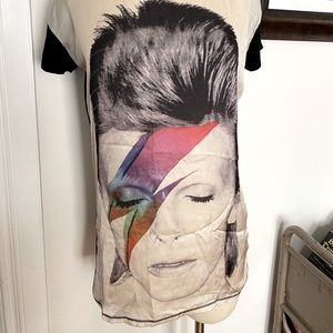 Bowie top